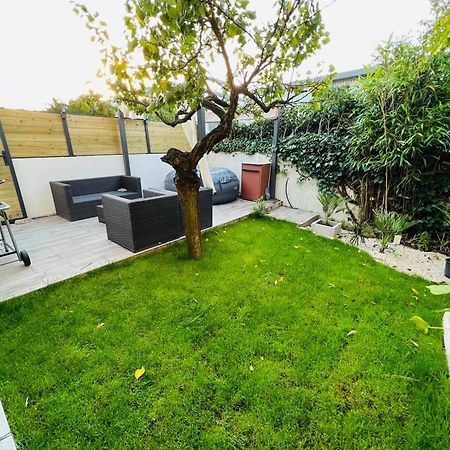 Superbe Appartement Avec Jardin Et Parking Prive Ris-Orangis Exterior foto